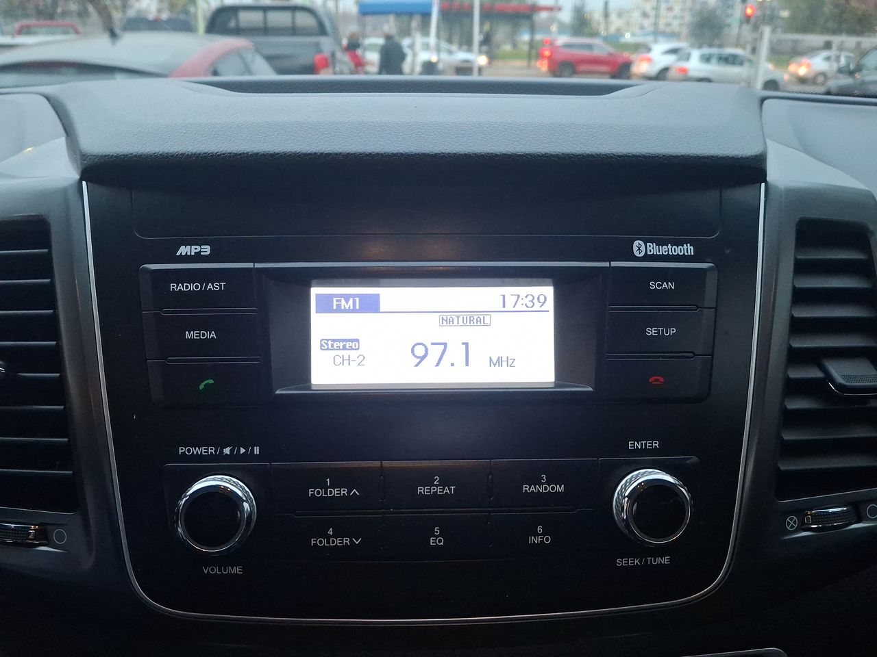 SSANGYONG - 26