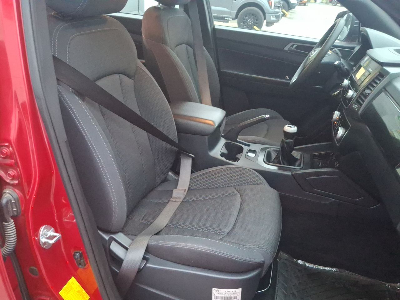 SSANGYONG - 30
