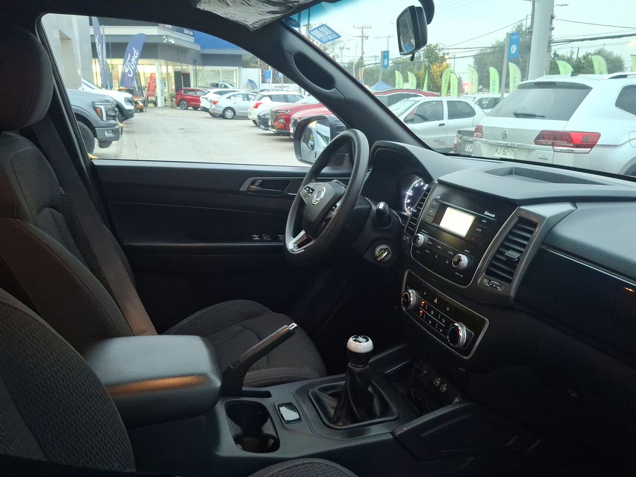 SSANGYONG - 16