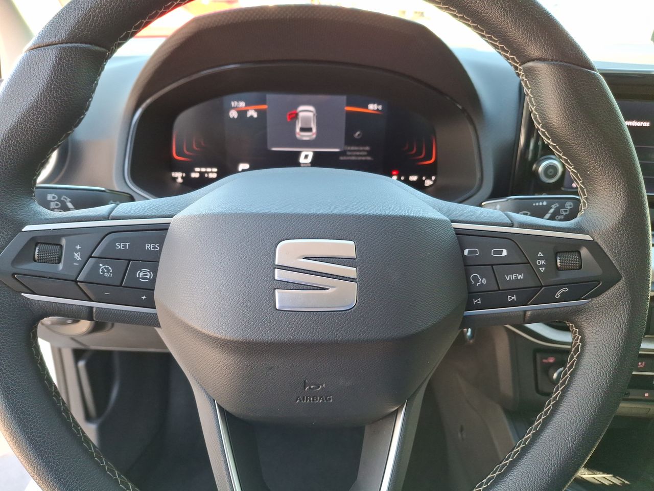 SEAT - 25