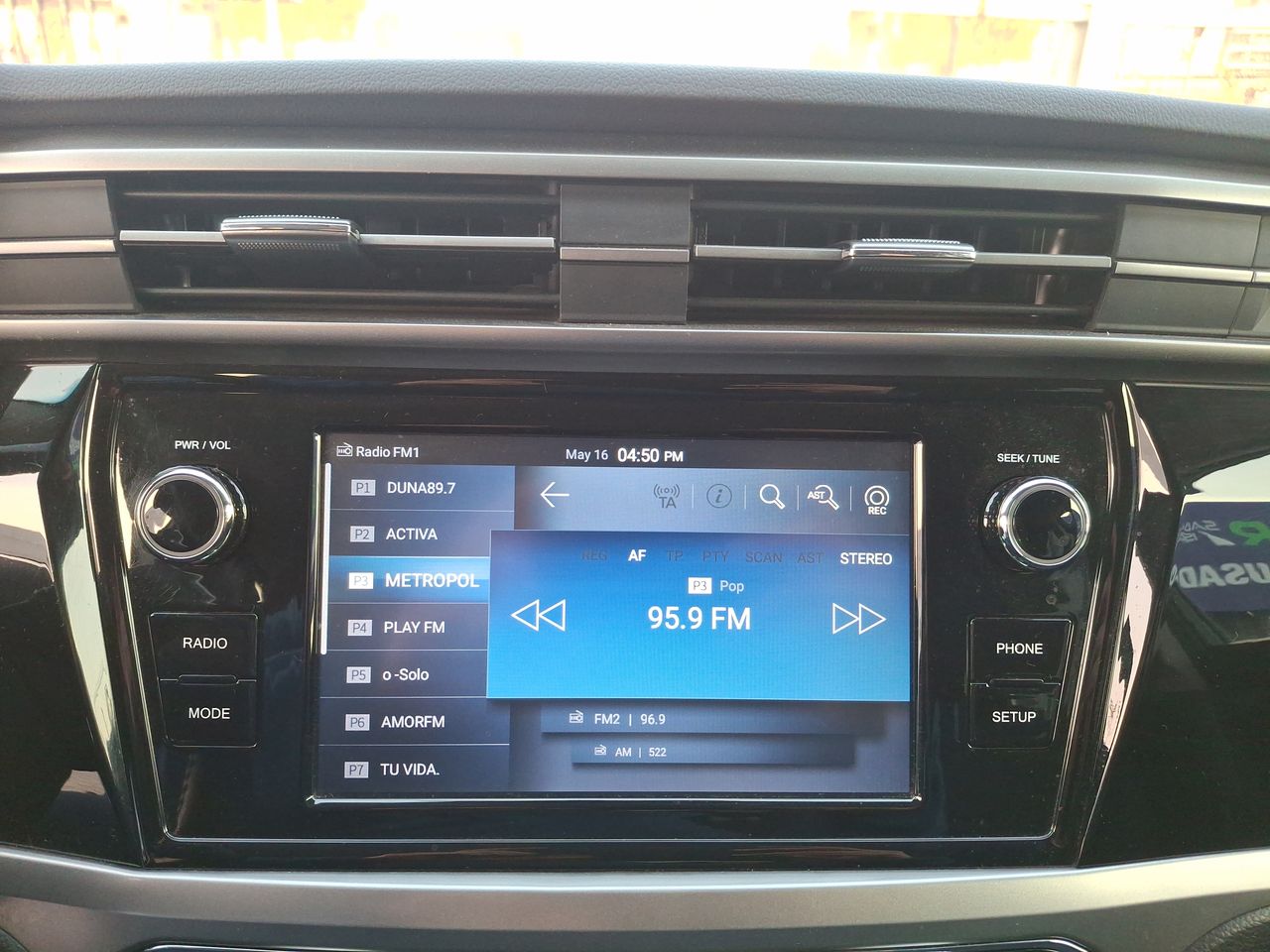 SSANGYONG - 27
