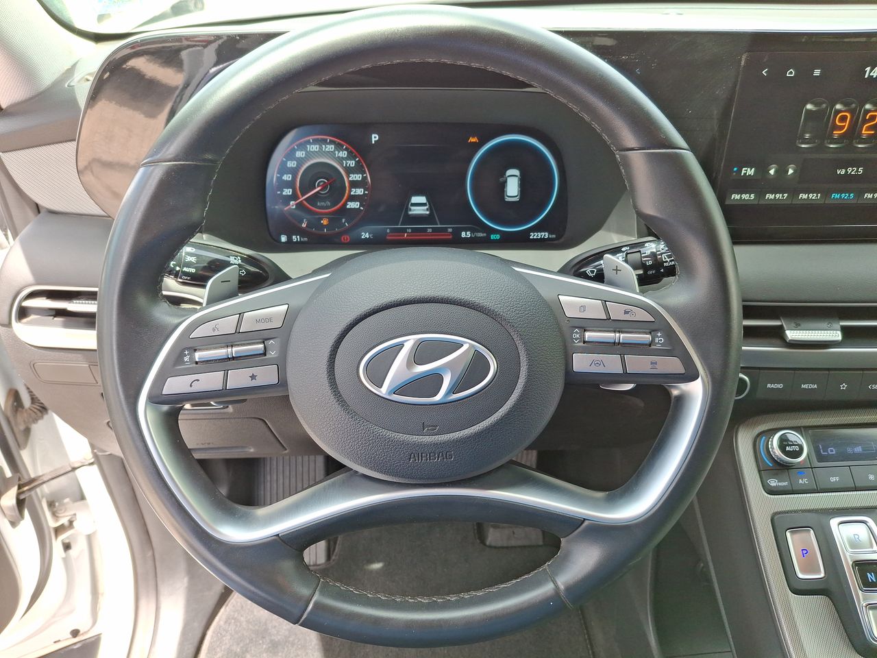 HYUNDAI - 25