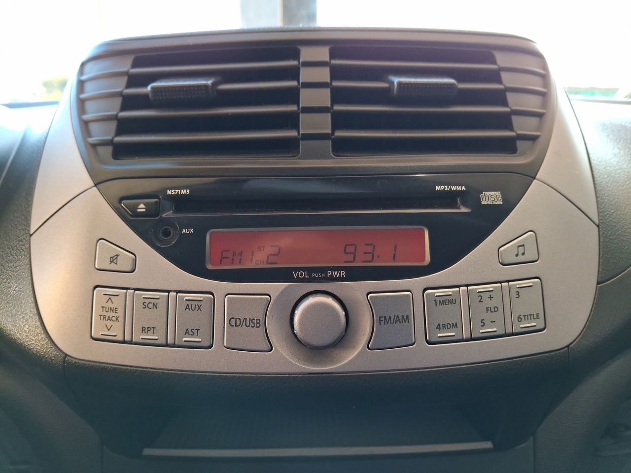 SUZUKI - 24