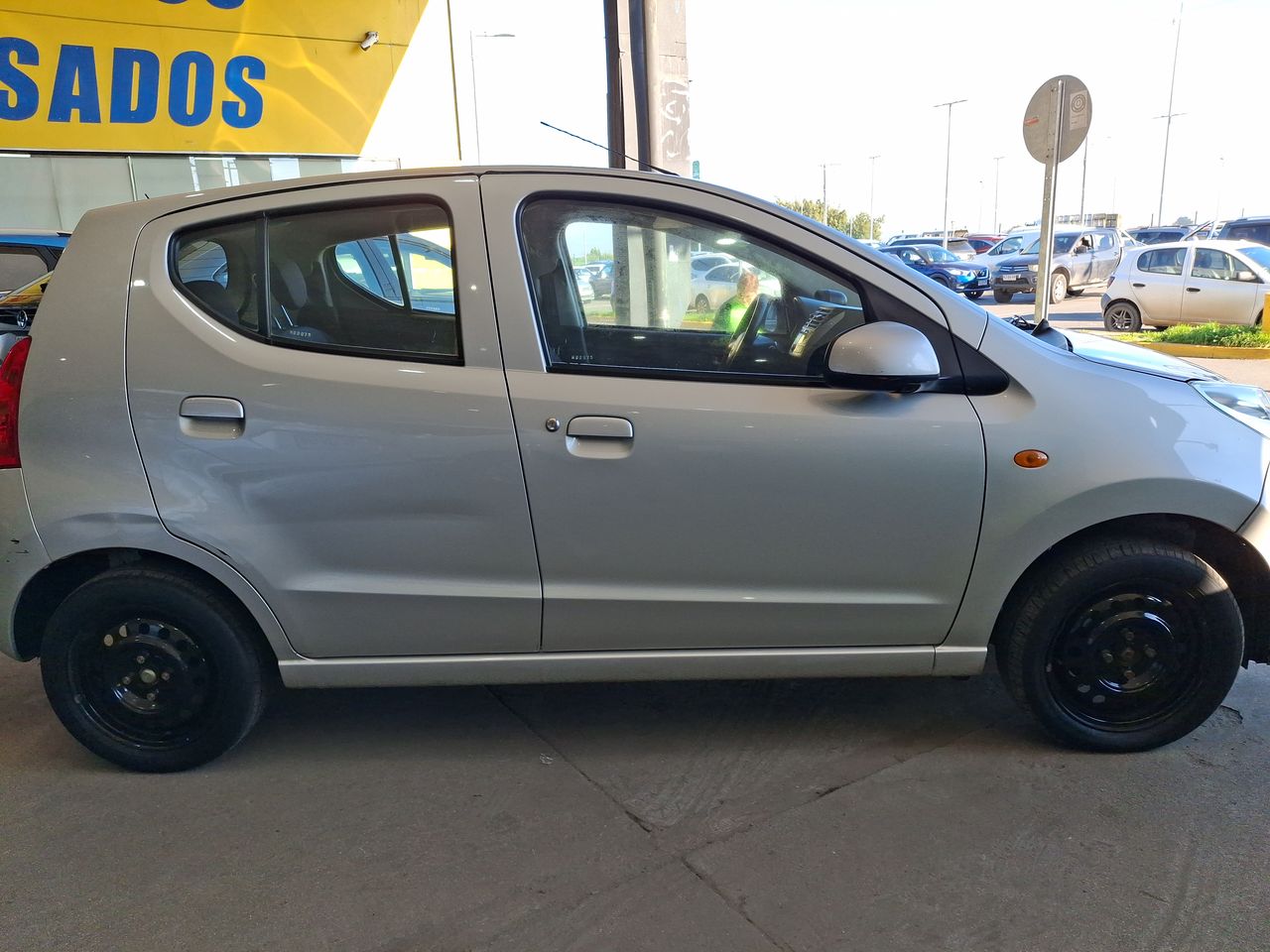 SUZUKI - 8