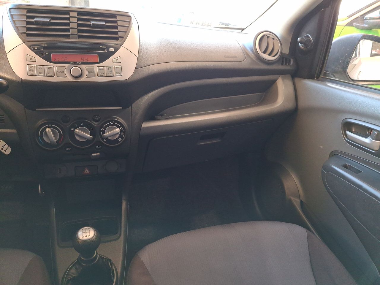 SUZUKI - 10