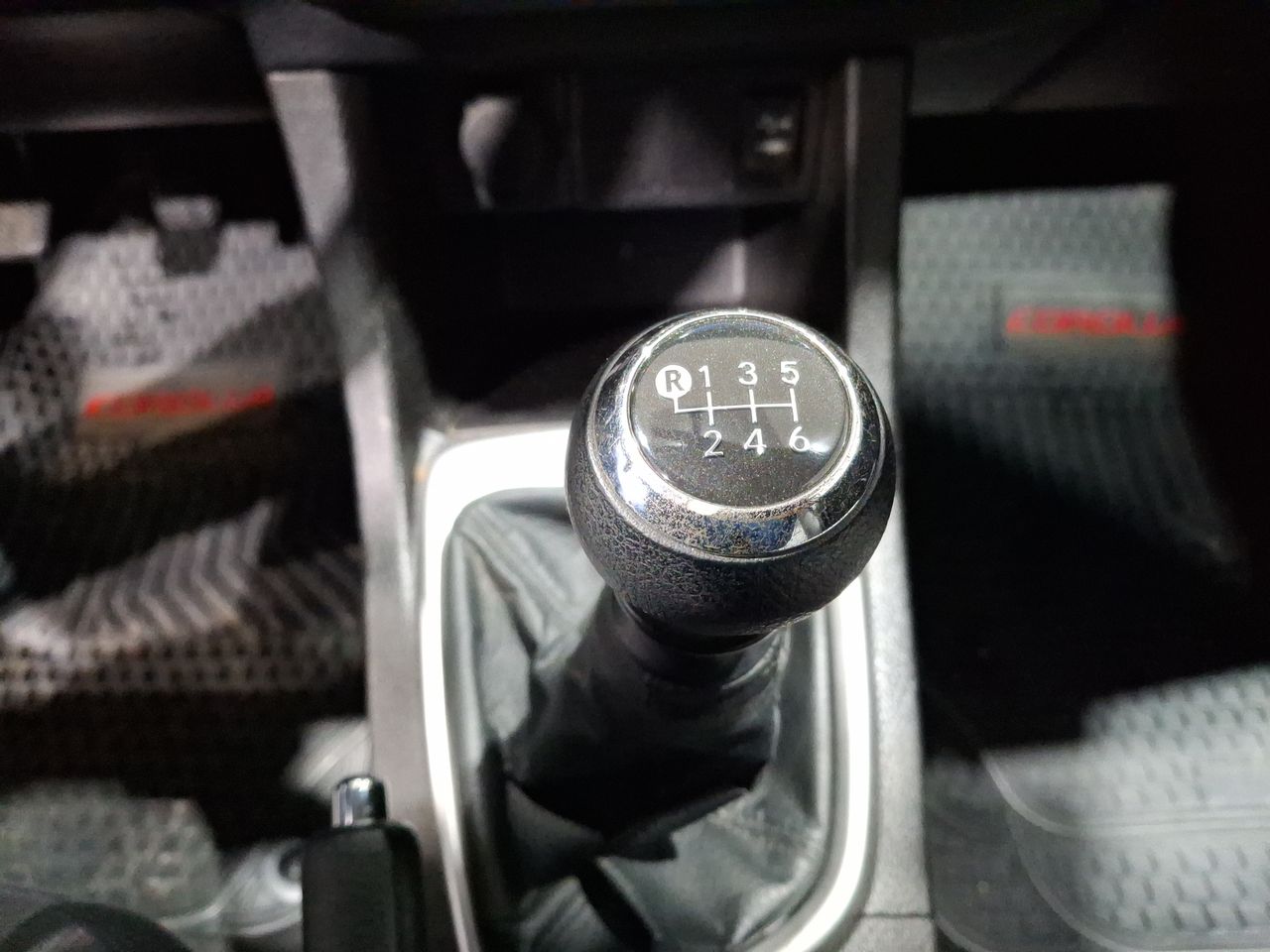 TOYOTA - 26