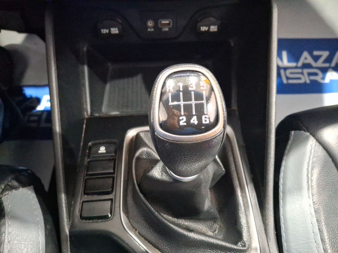 HYUNDAI - 28