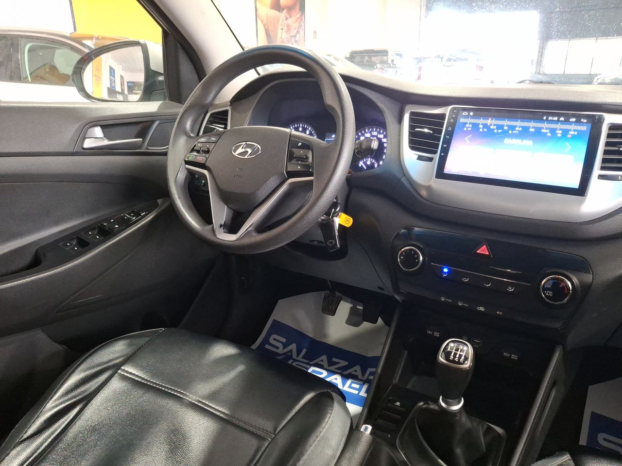 HYUNDAI - 14