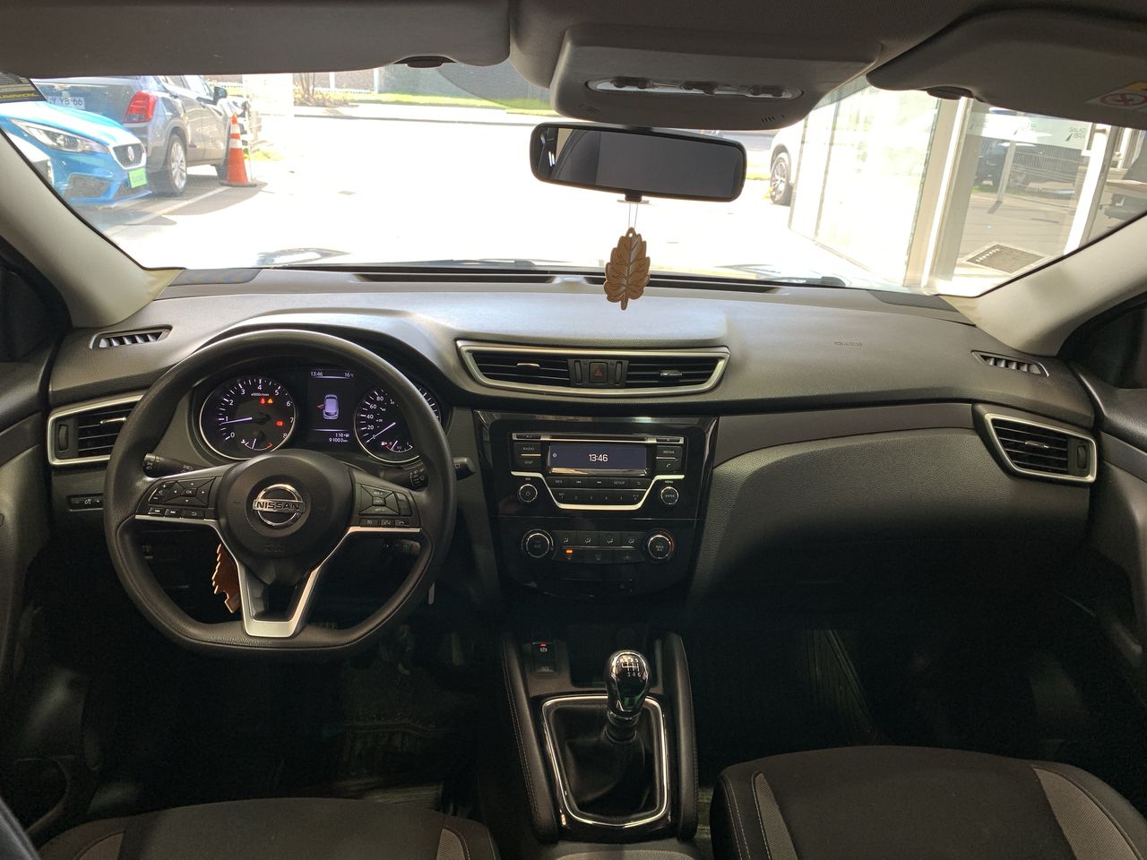 NISSAN - 30