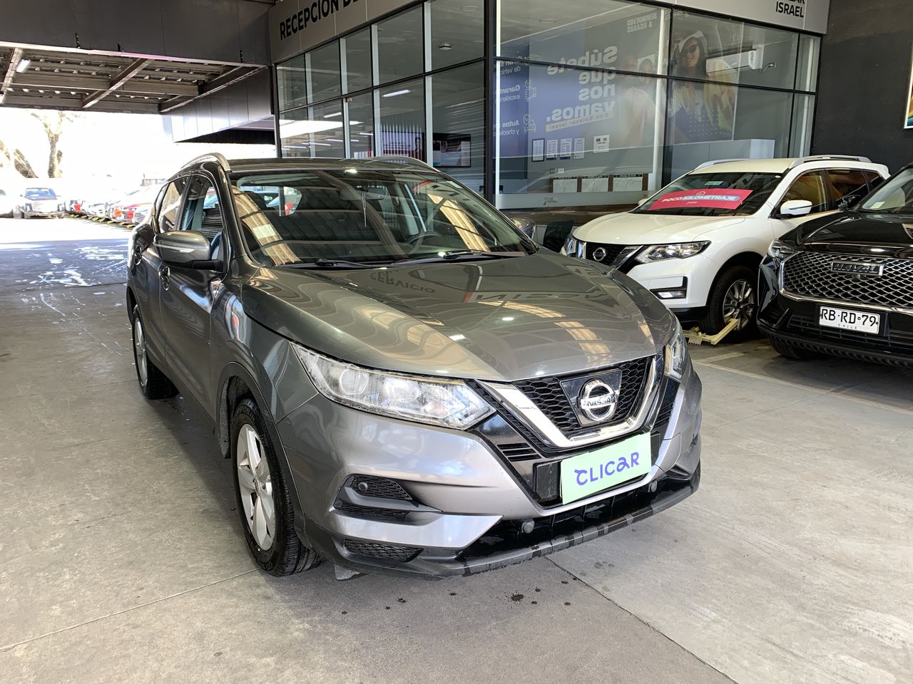 NISSAN - 4