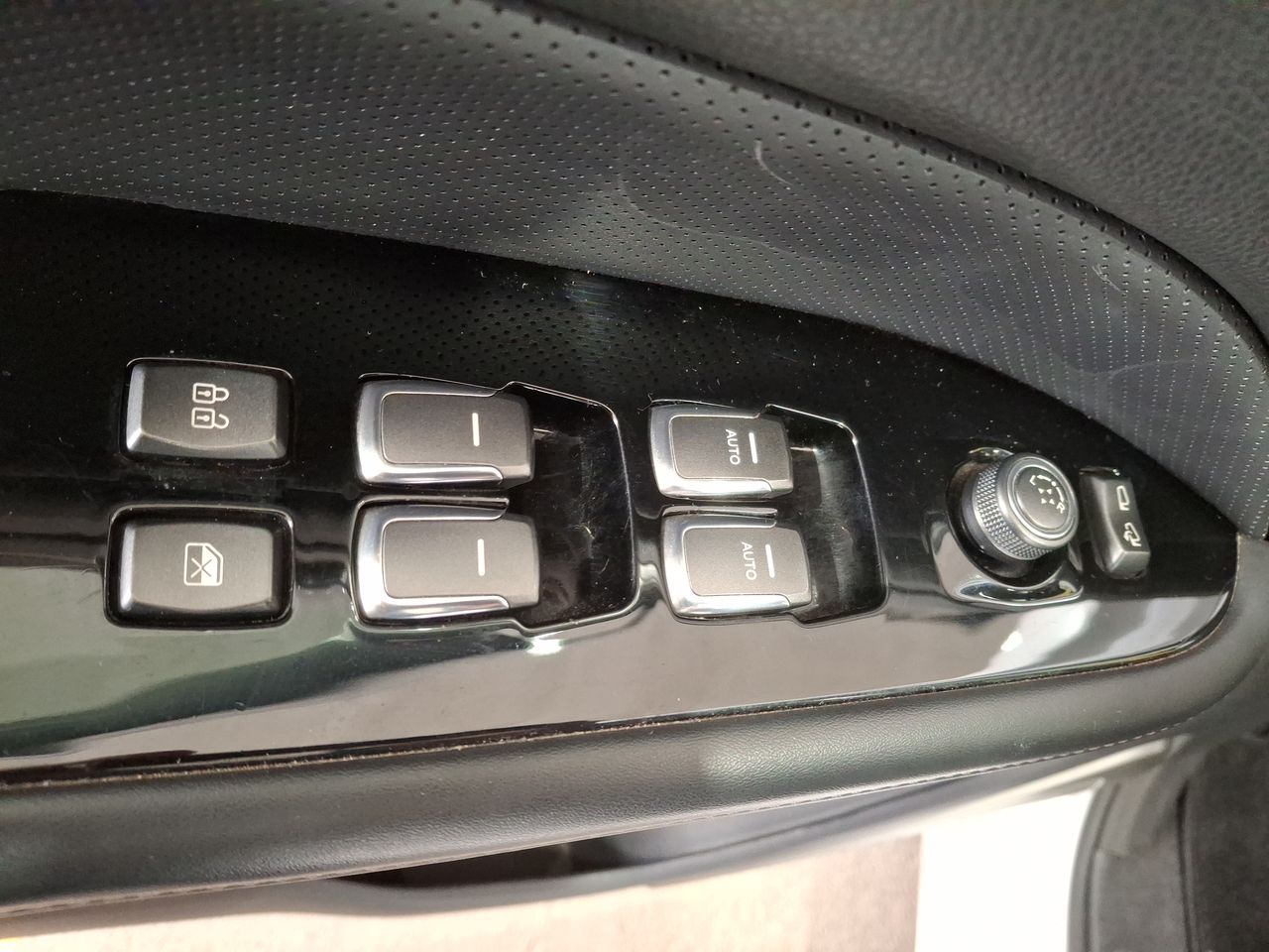 SSANGYONG - 20