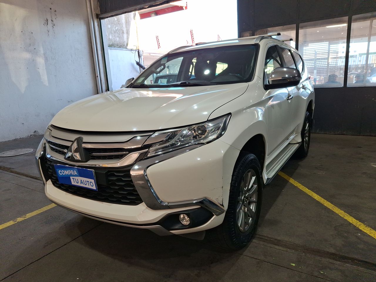 MITSUBISHI - 3