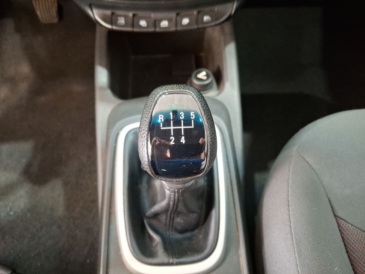 CHEVROLET - 26