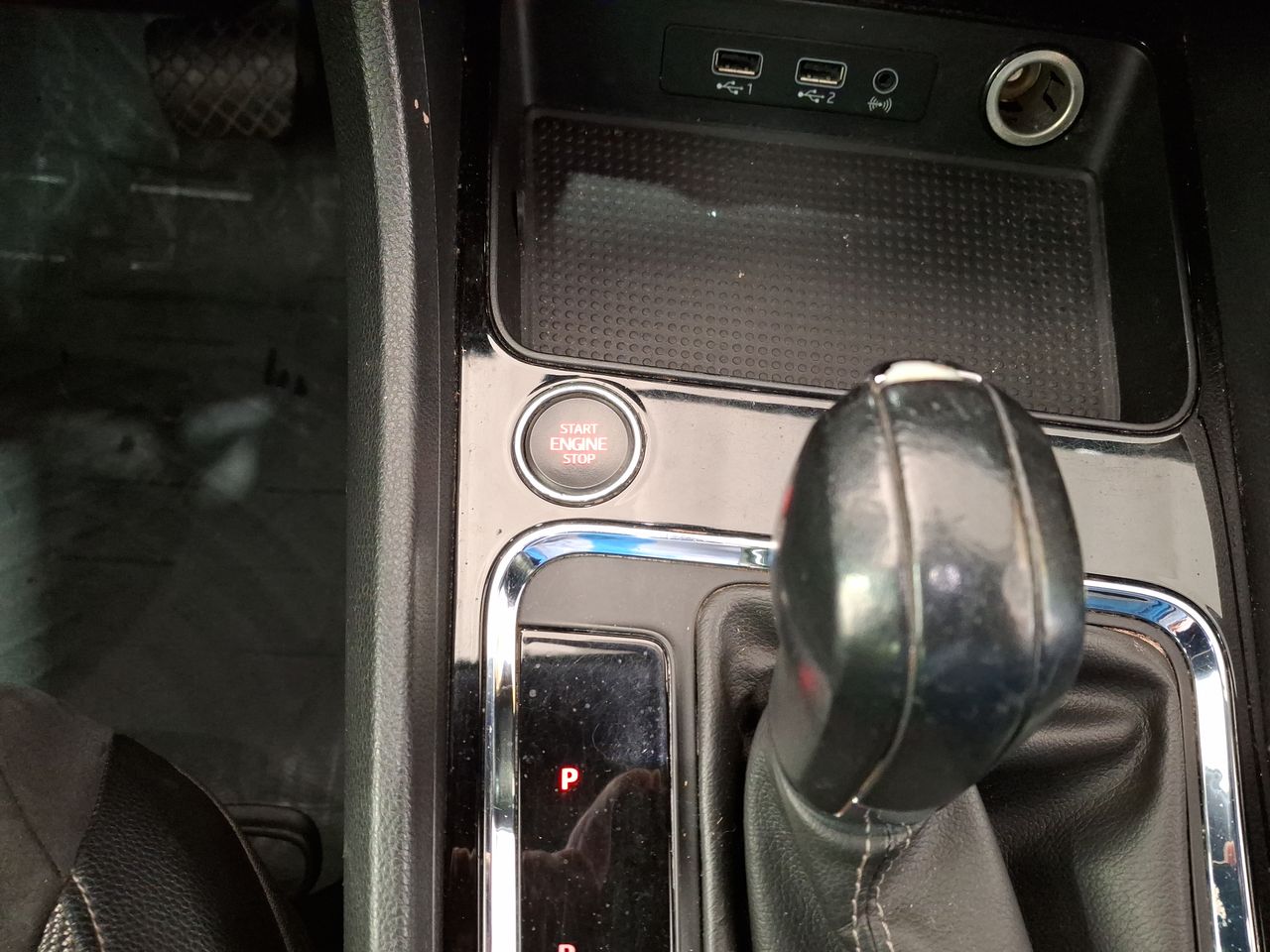 SEAT - 33