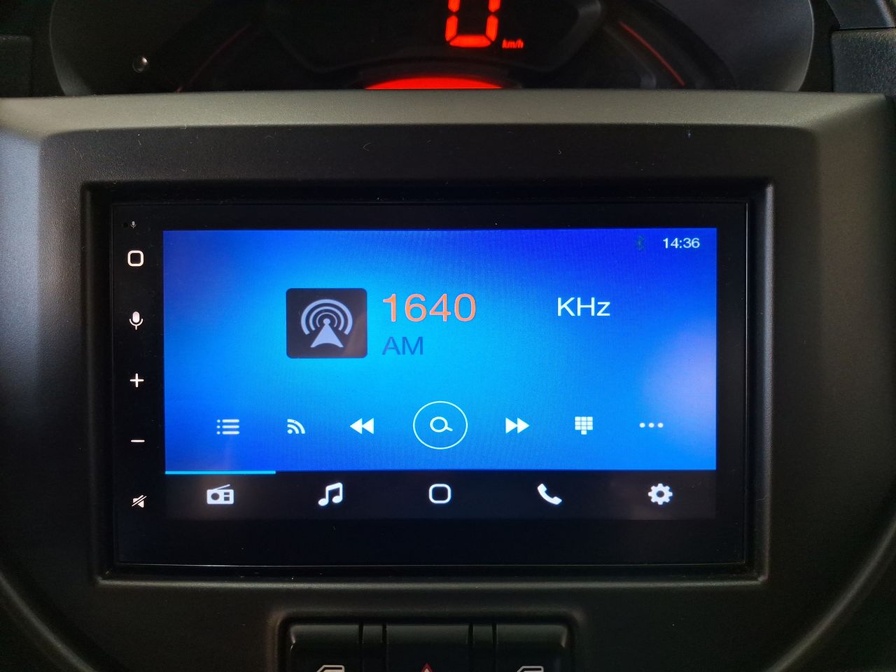 SUZUKI - 22