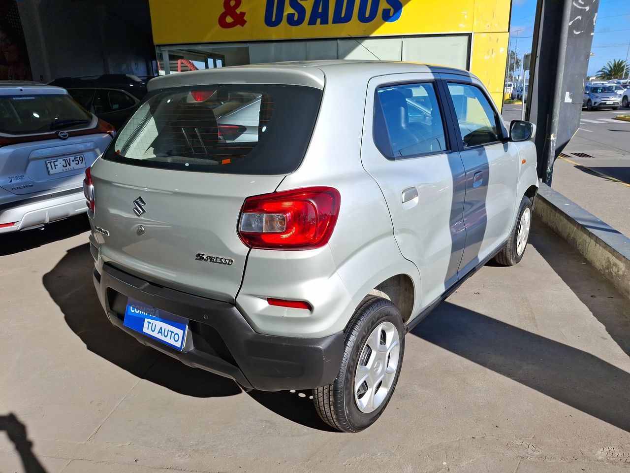 SUZUKI - 7