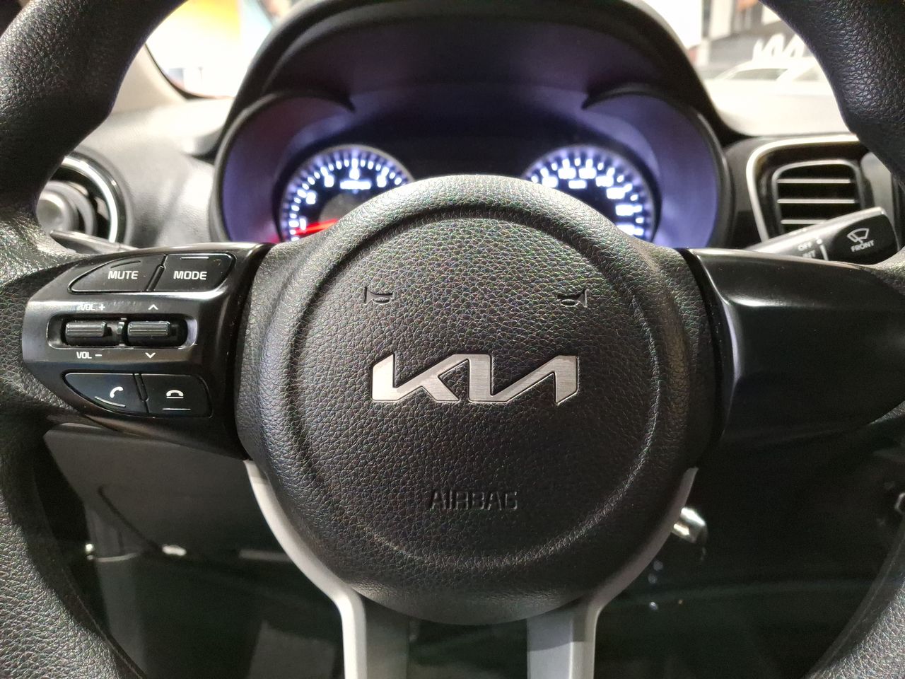 KIA - 22