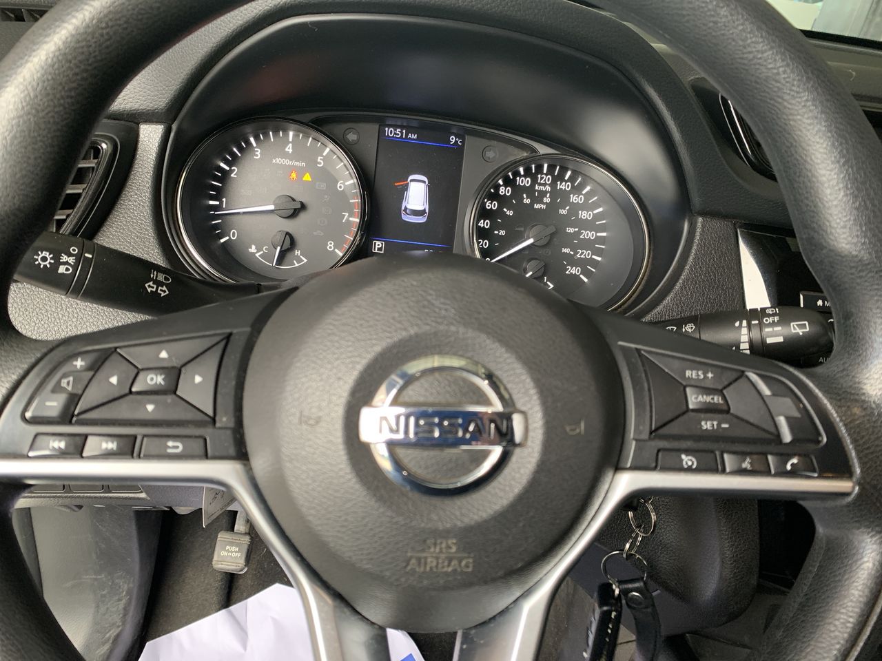 NISSAN - 26