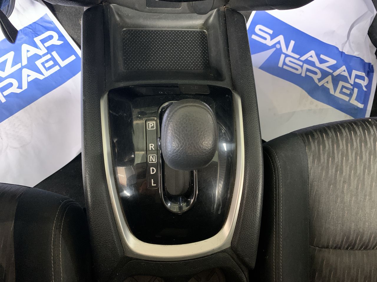 NISSAN - 31