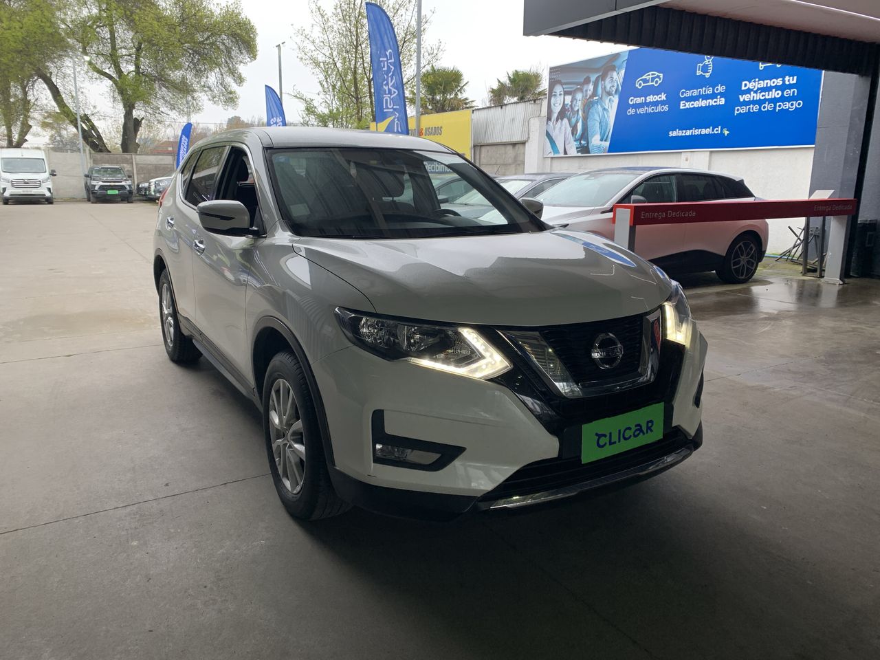 NISSAN - 4