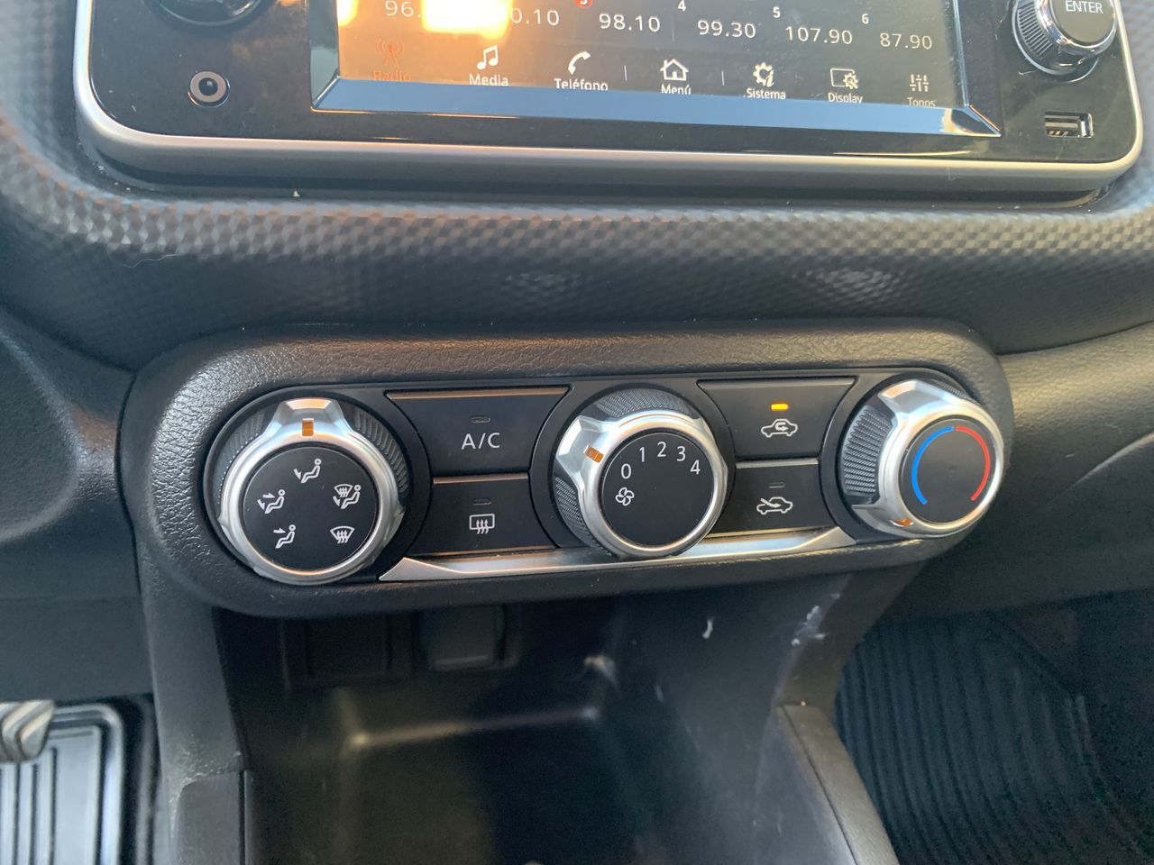 NISSAN - 28