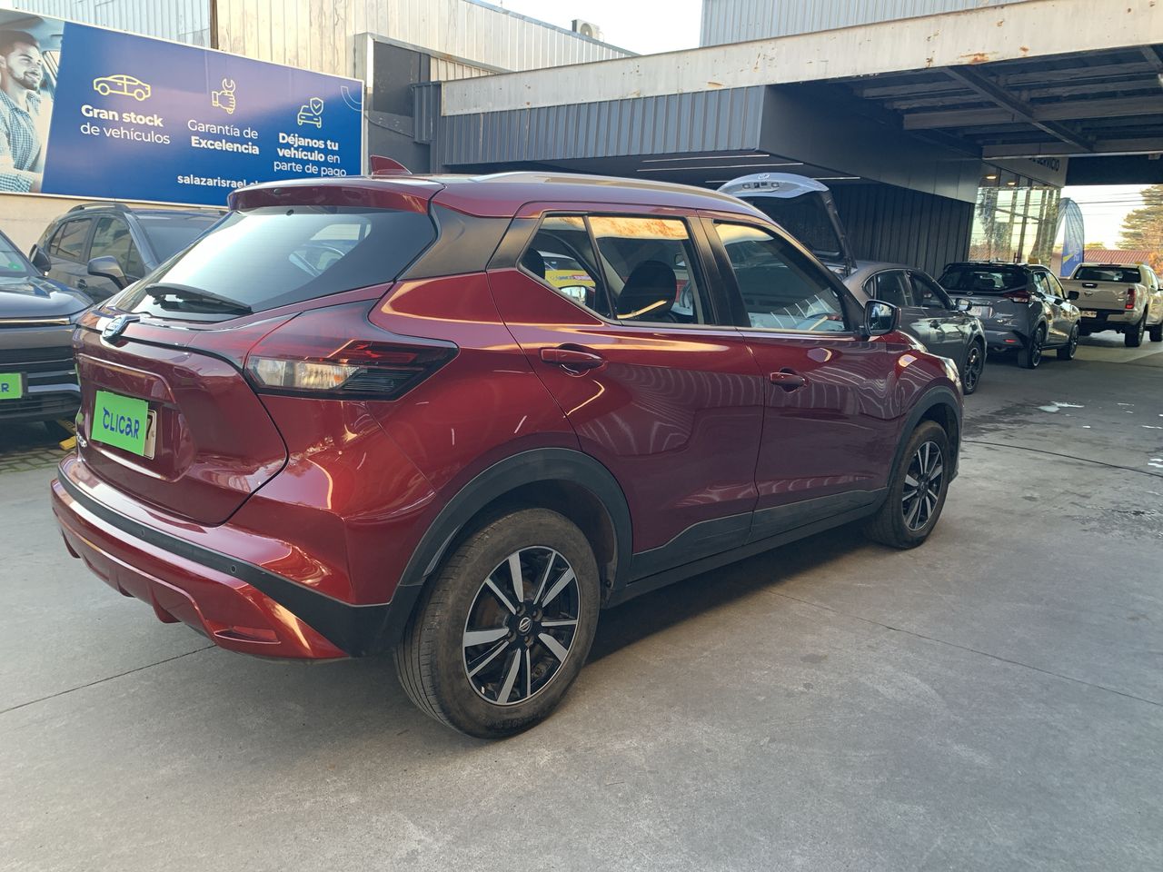 NISSAN - 2