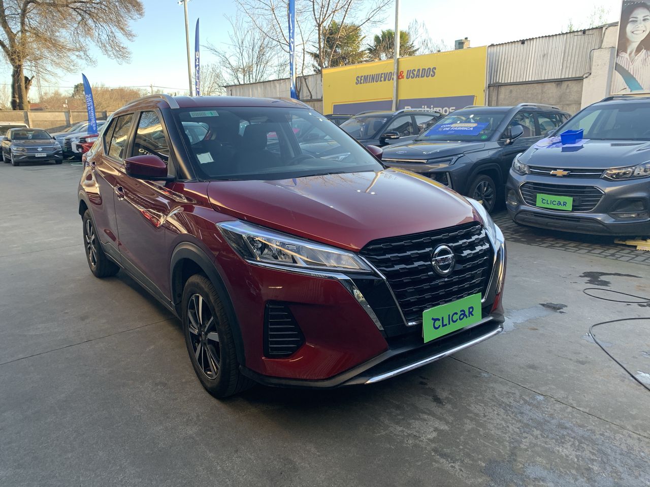 NISSAN - 4