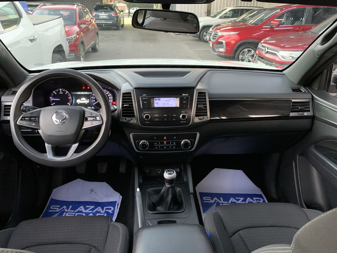 SSANGYONG - 16