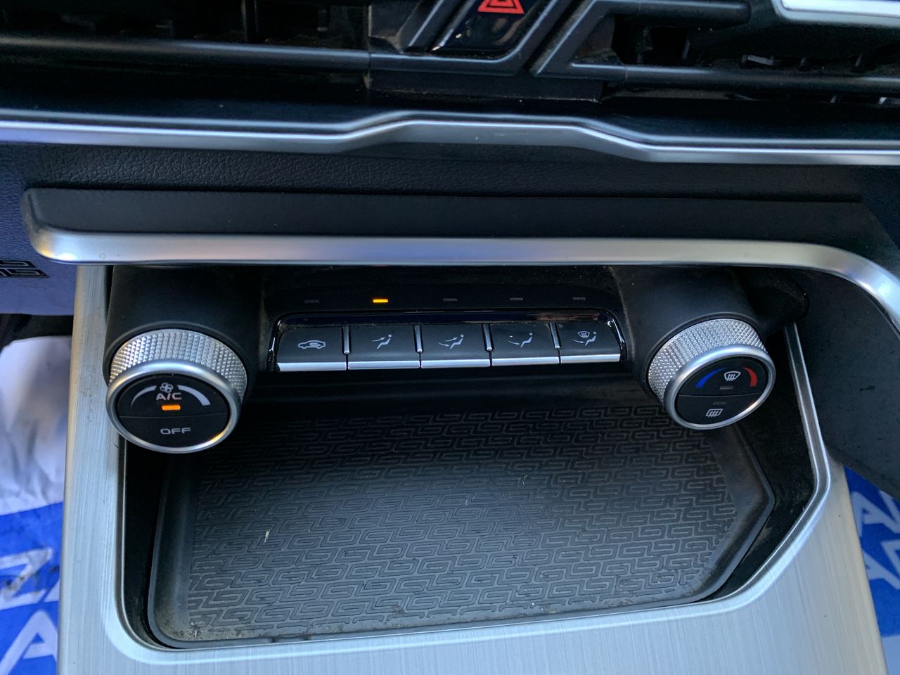 GEELY - 30