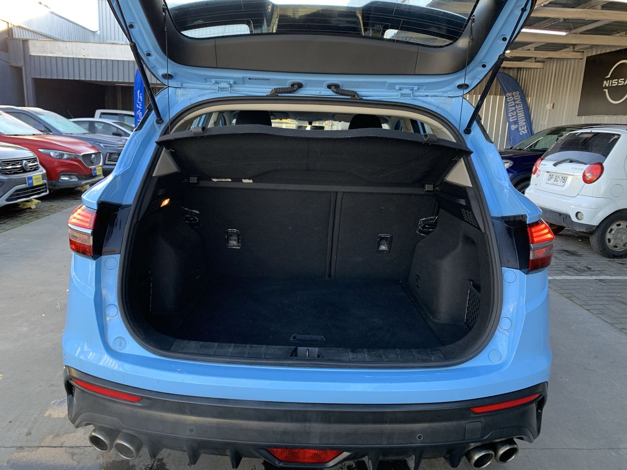 GEELY - 22
