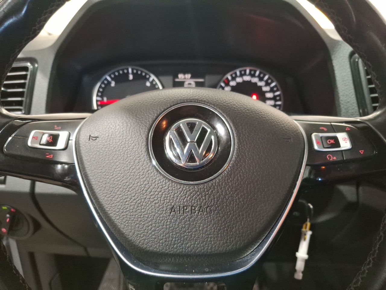 VOLKSWAGEN - 22