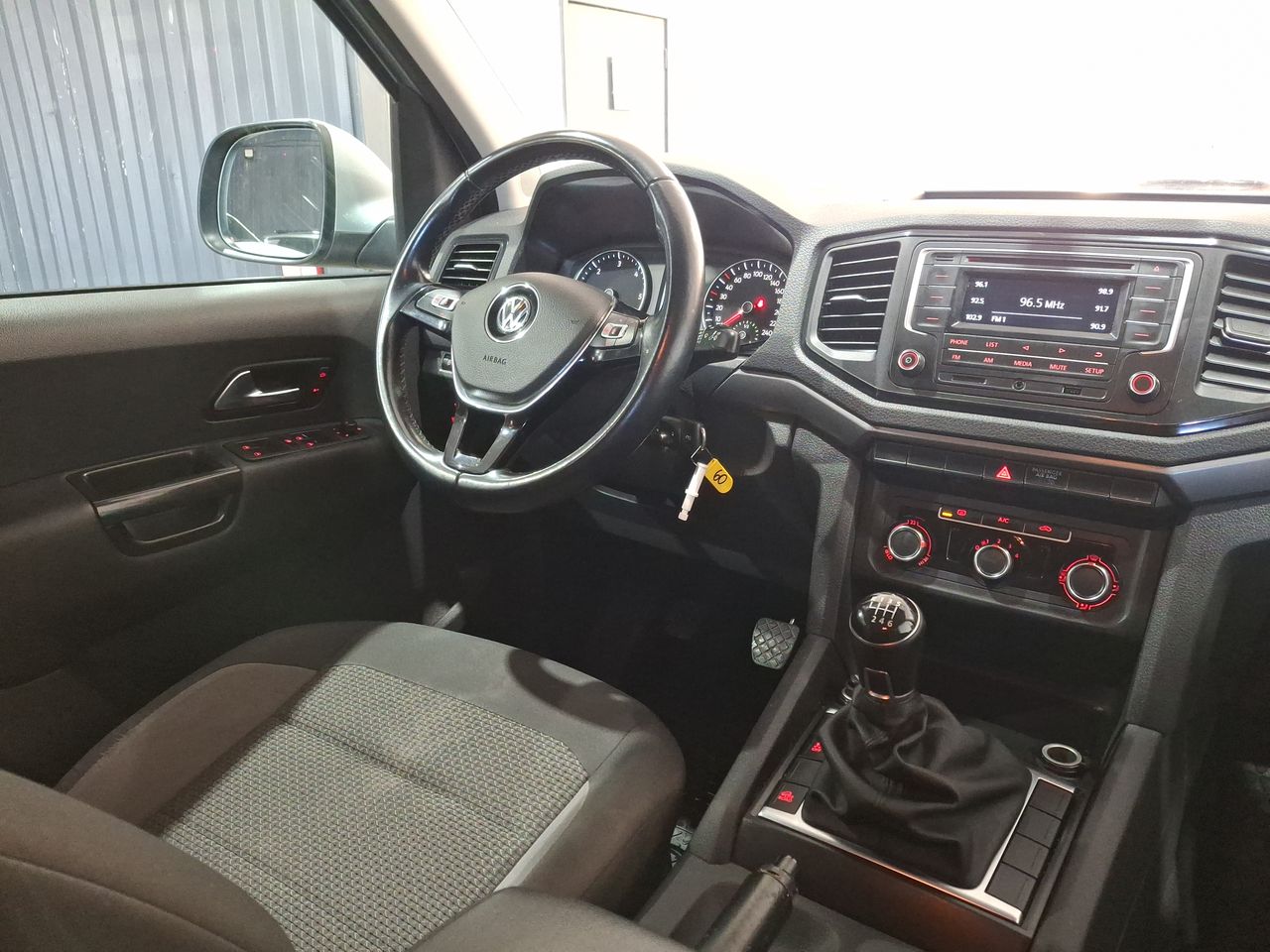 VOLKSWAGEN - 14