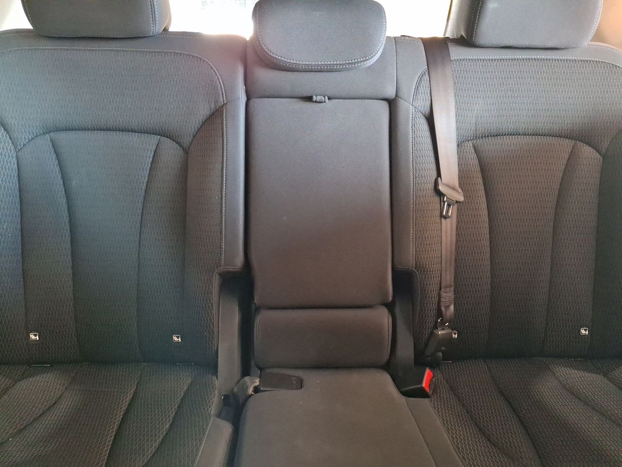 SSANGYONG - 31