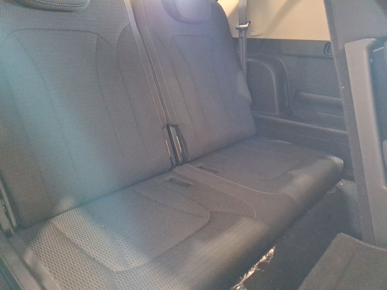 SSANGYONG - 32