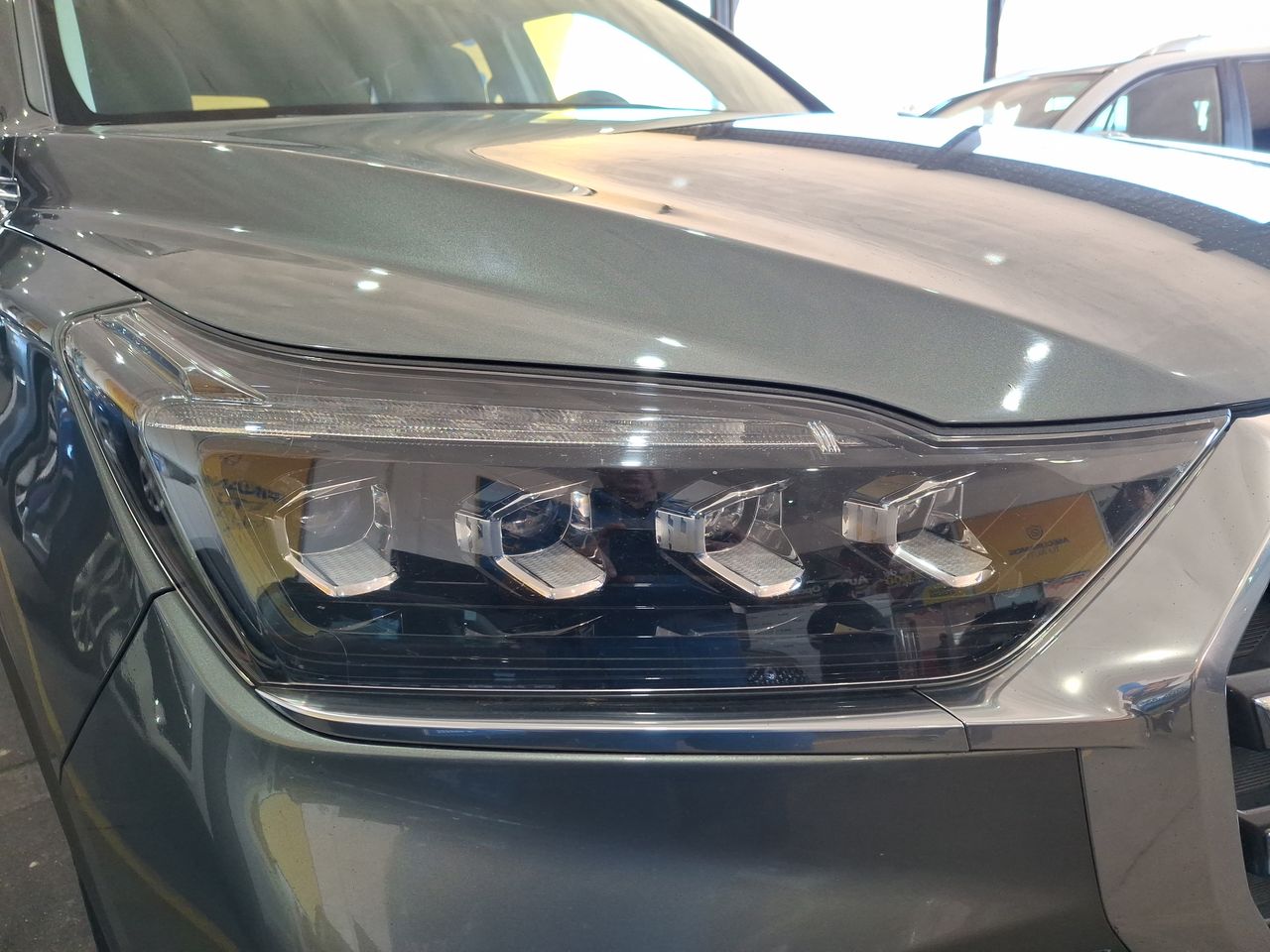 SSANGYONG - 16