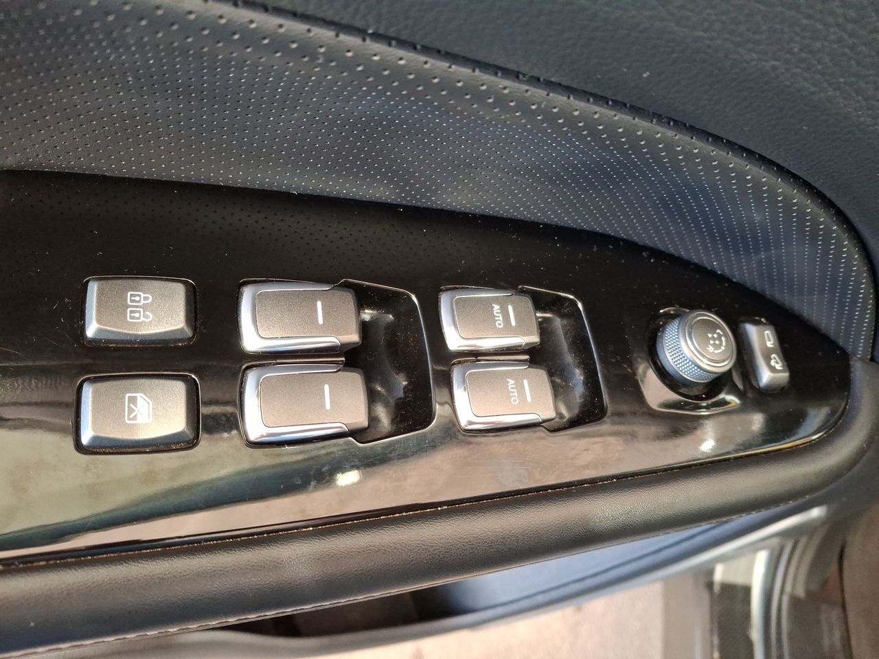 SSANGYONG - 20