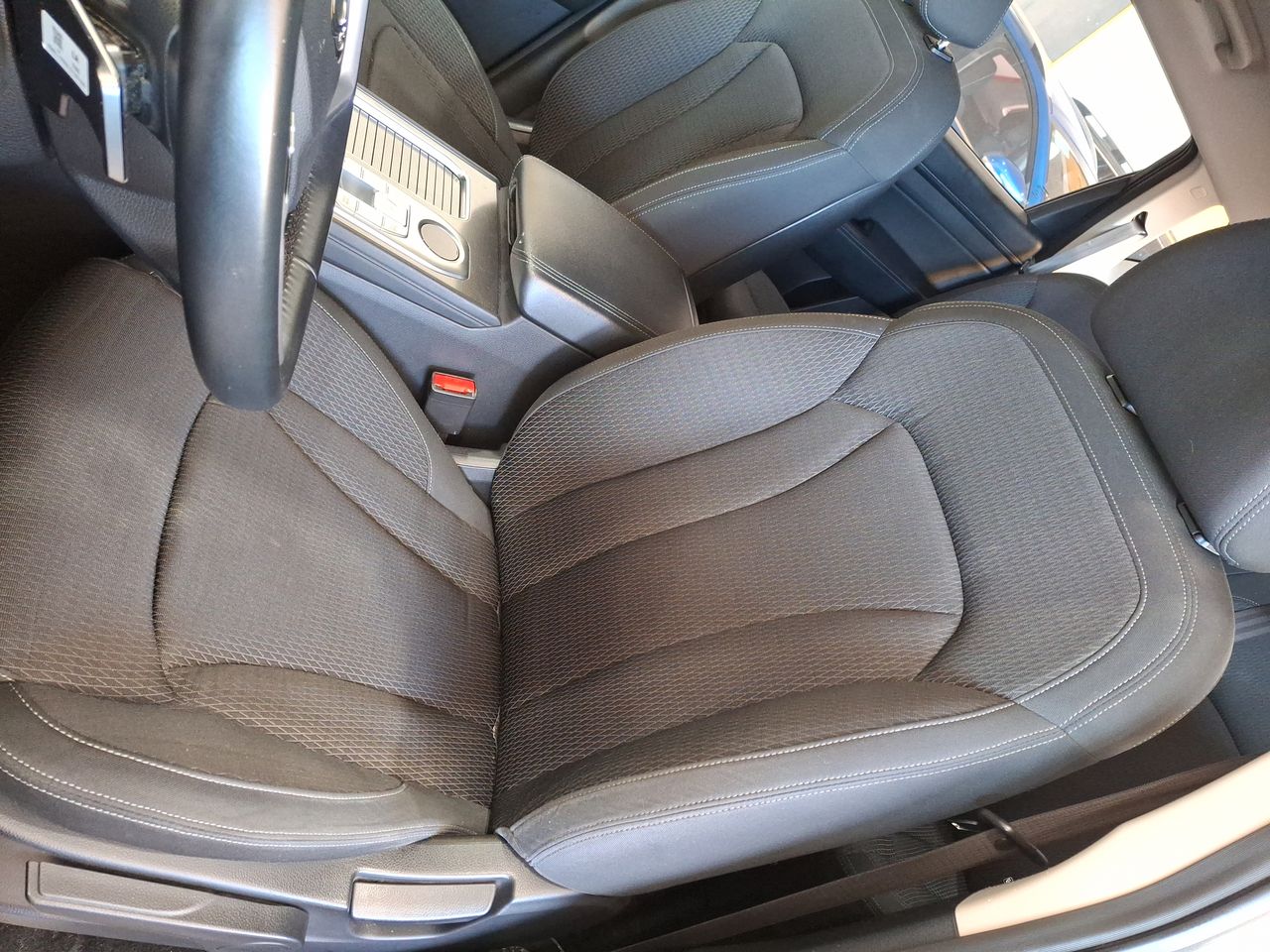 SSANGYONG - 21