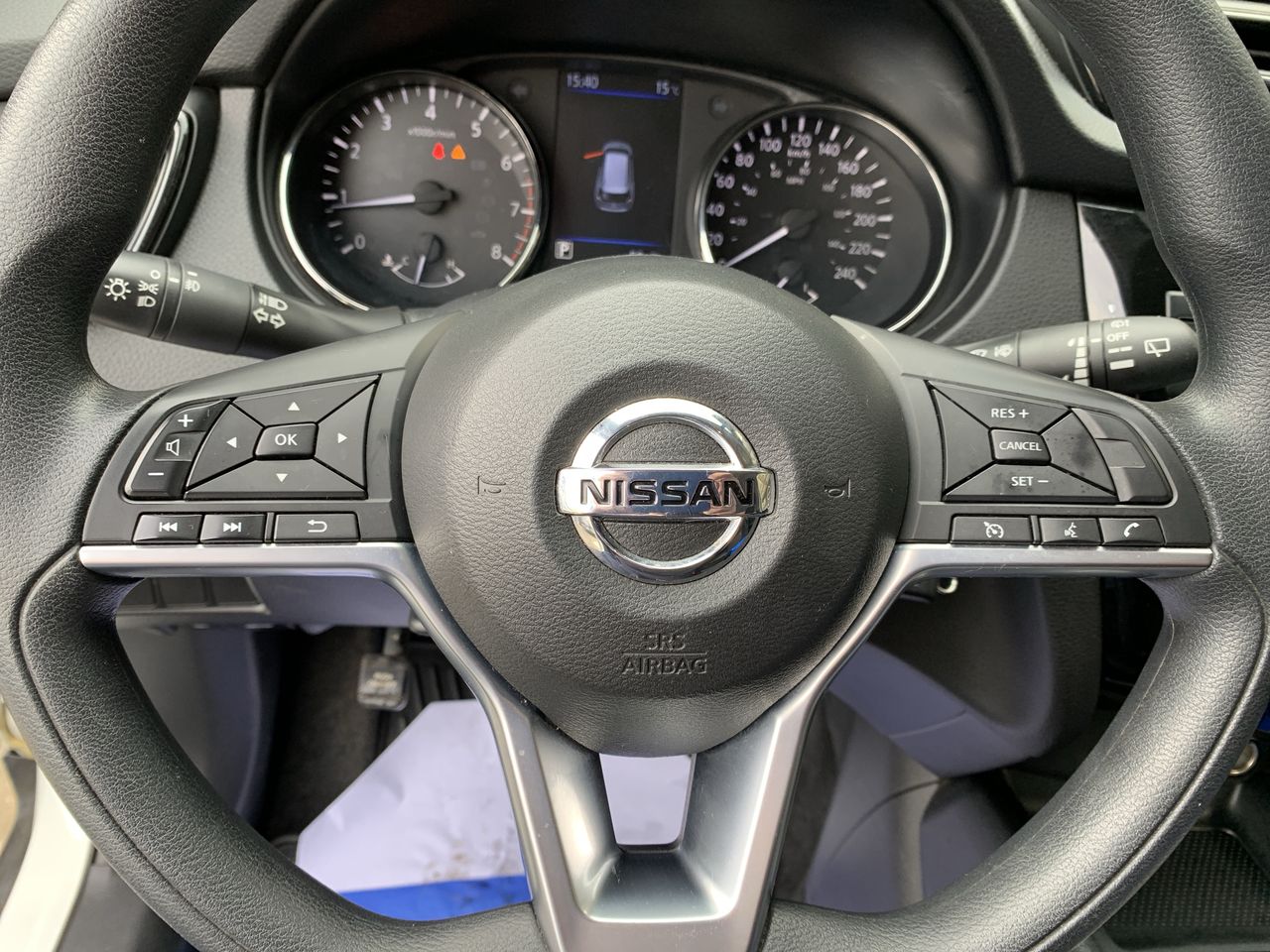 NISSAN - 26