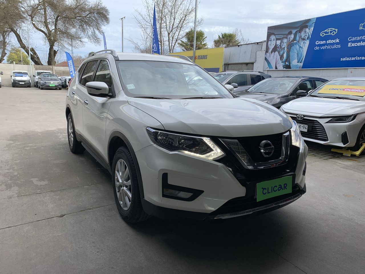 NISSAN - 4
