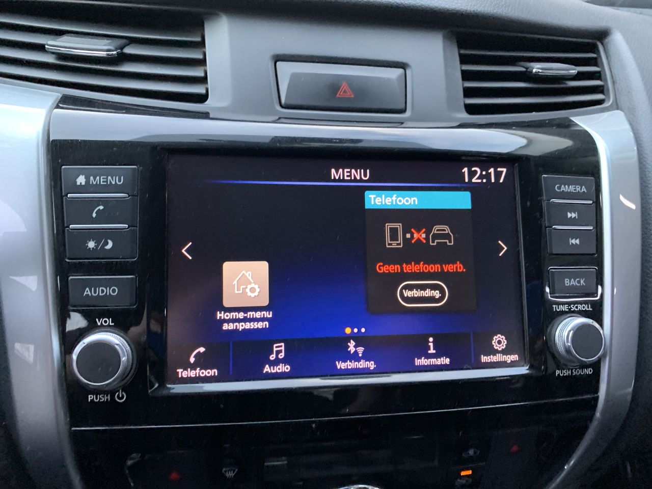 NISSAN - 28
