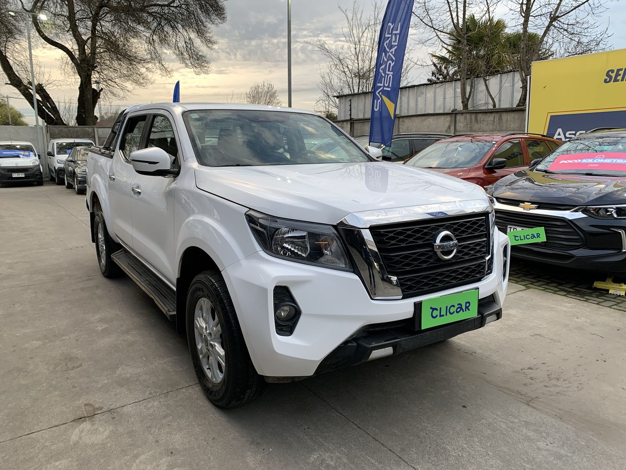 NISSAN - 4