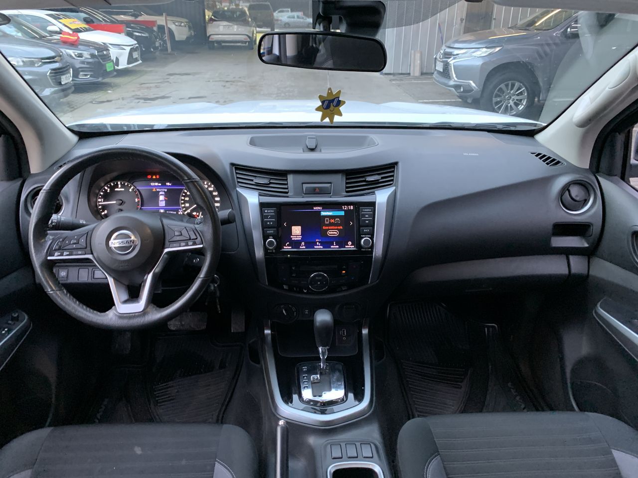 NISSAN - 16