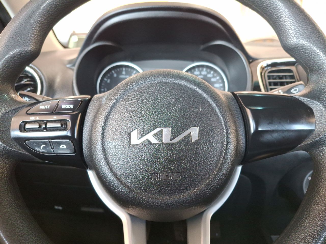 KIA - 21