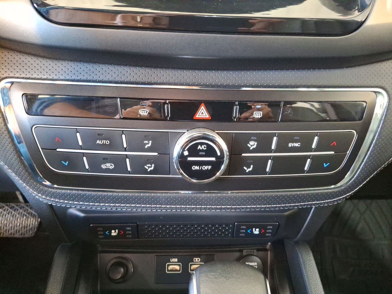 SSANGYONG - 27