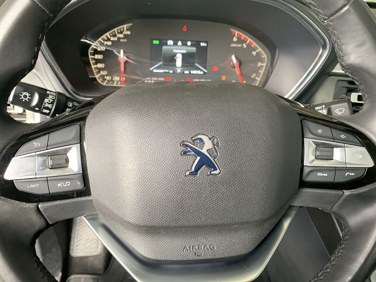 PEUGEOT - 27