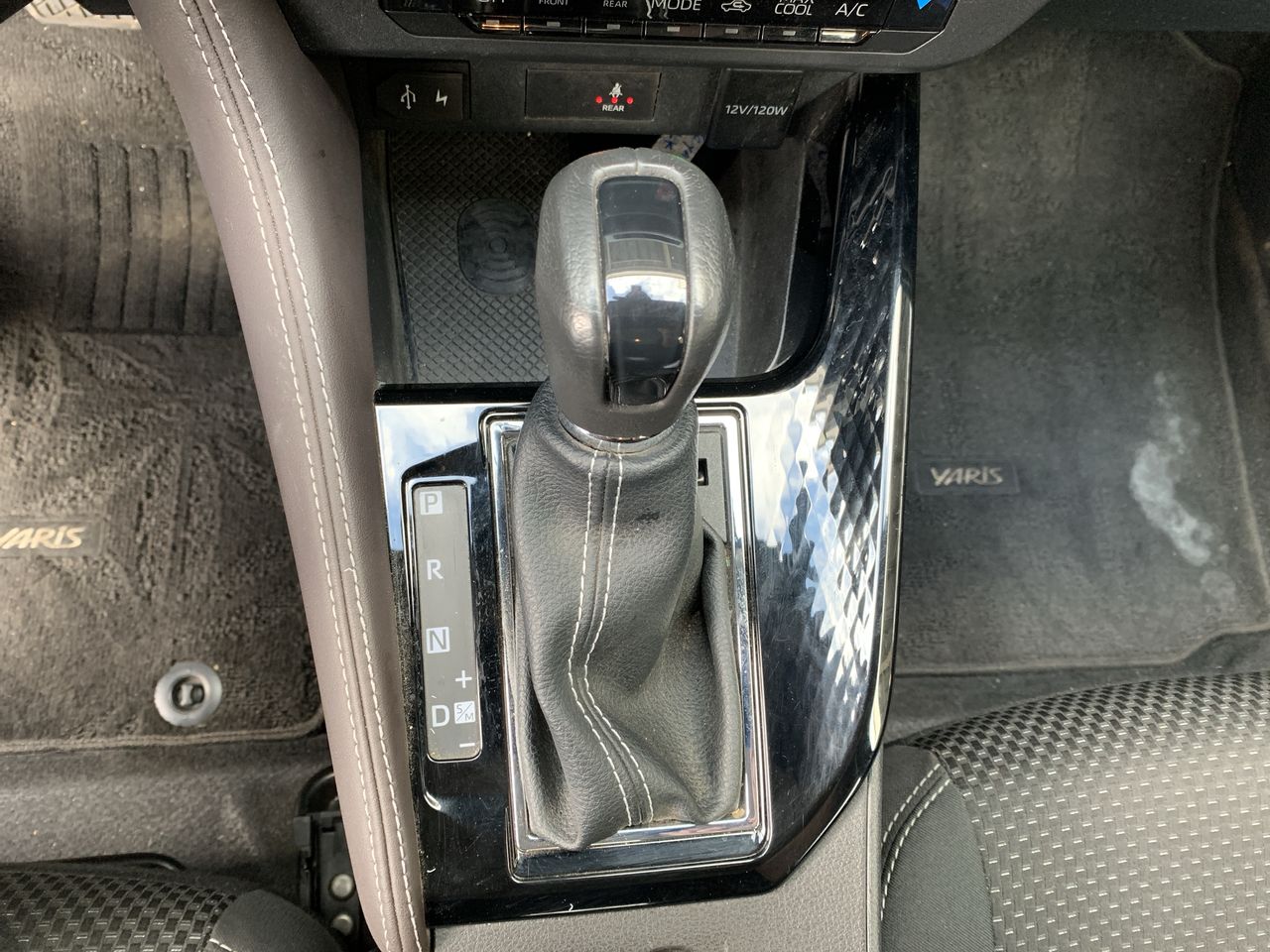 TOYOTA - 30