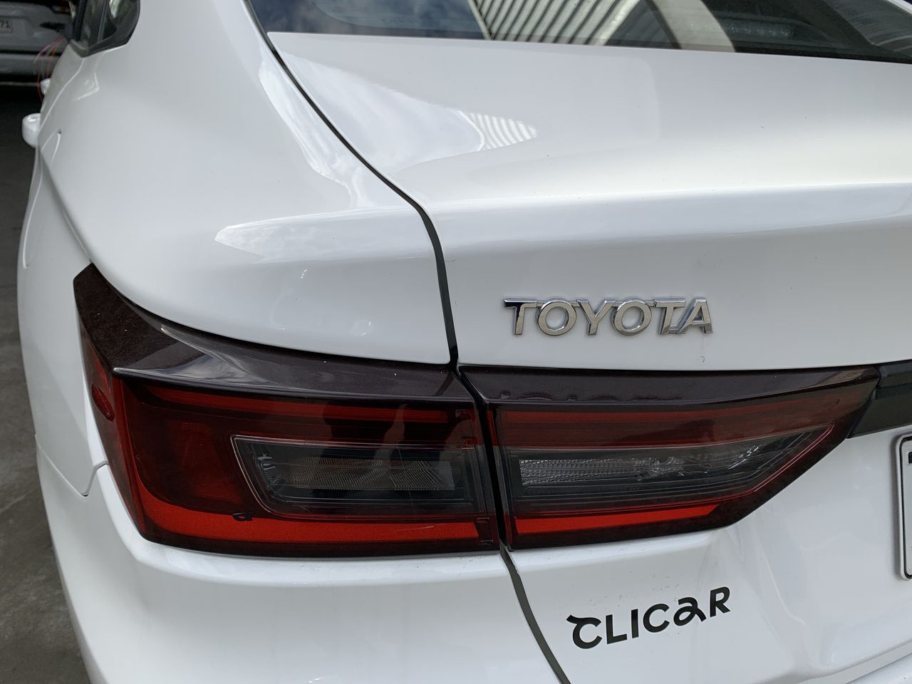 TOYOTA - 20
