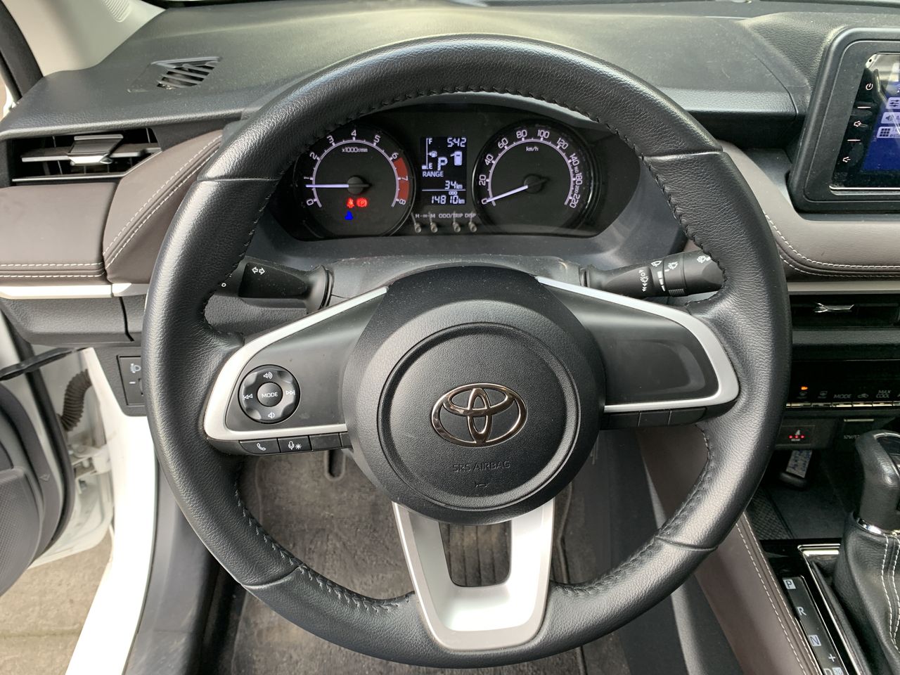 TOYOTA - 24
