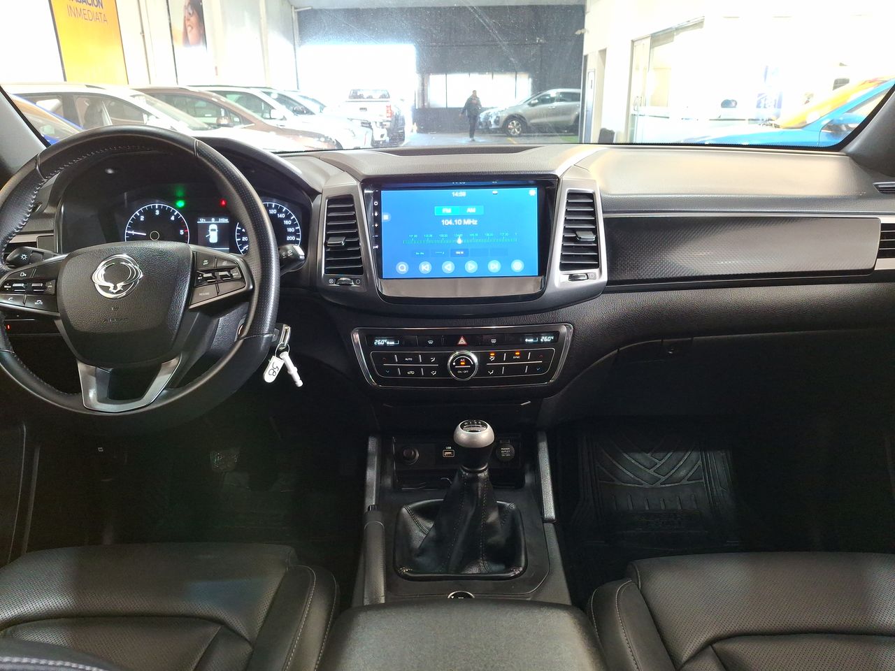 SSANGYONG - 28