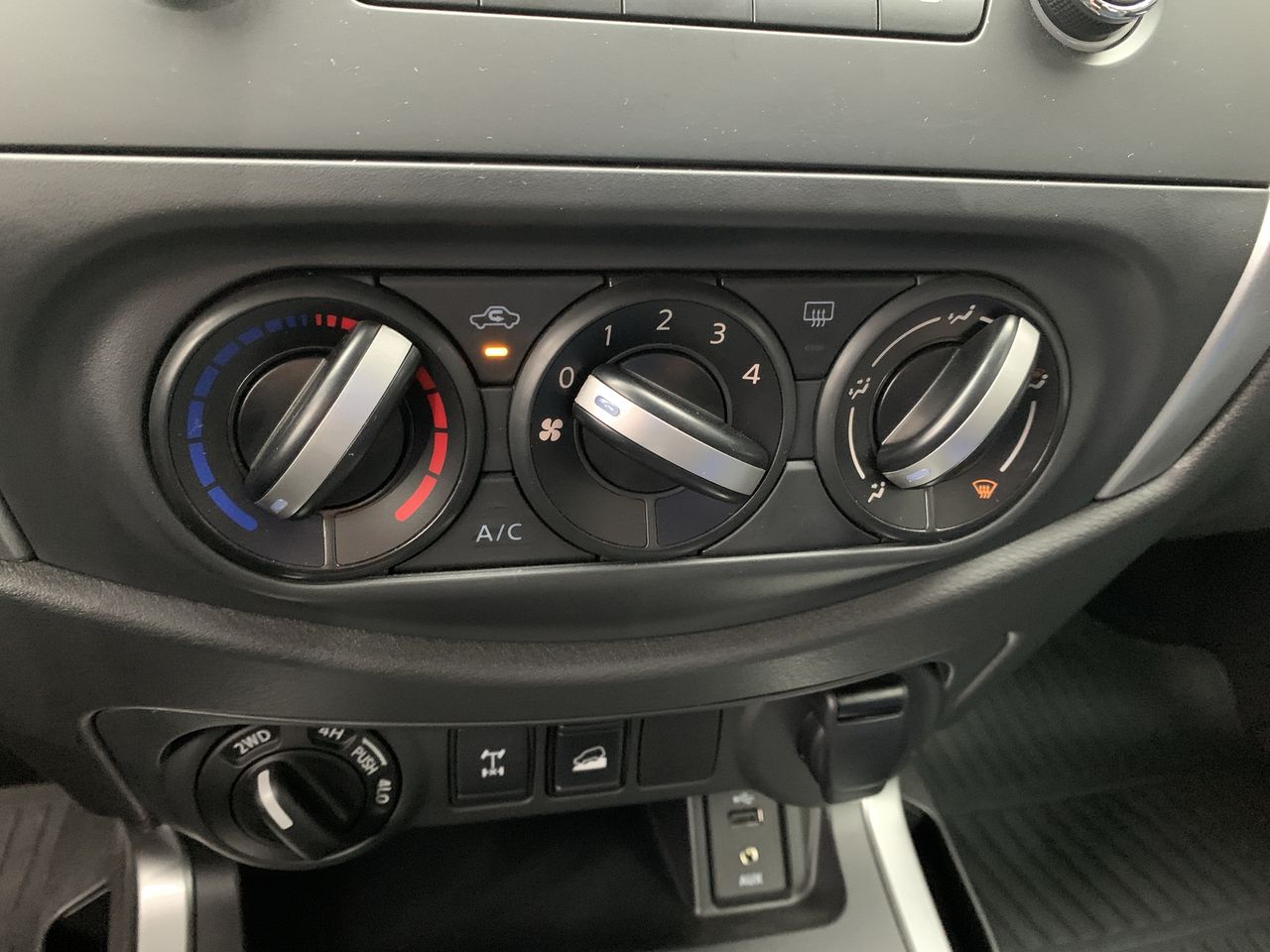 NISSAN - 28